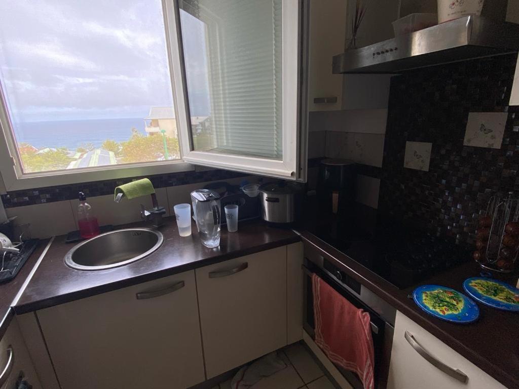 Appart Sympa, Vue Sur Le Lagon A Saint-Gilles Les Bains Exterior photo